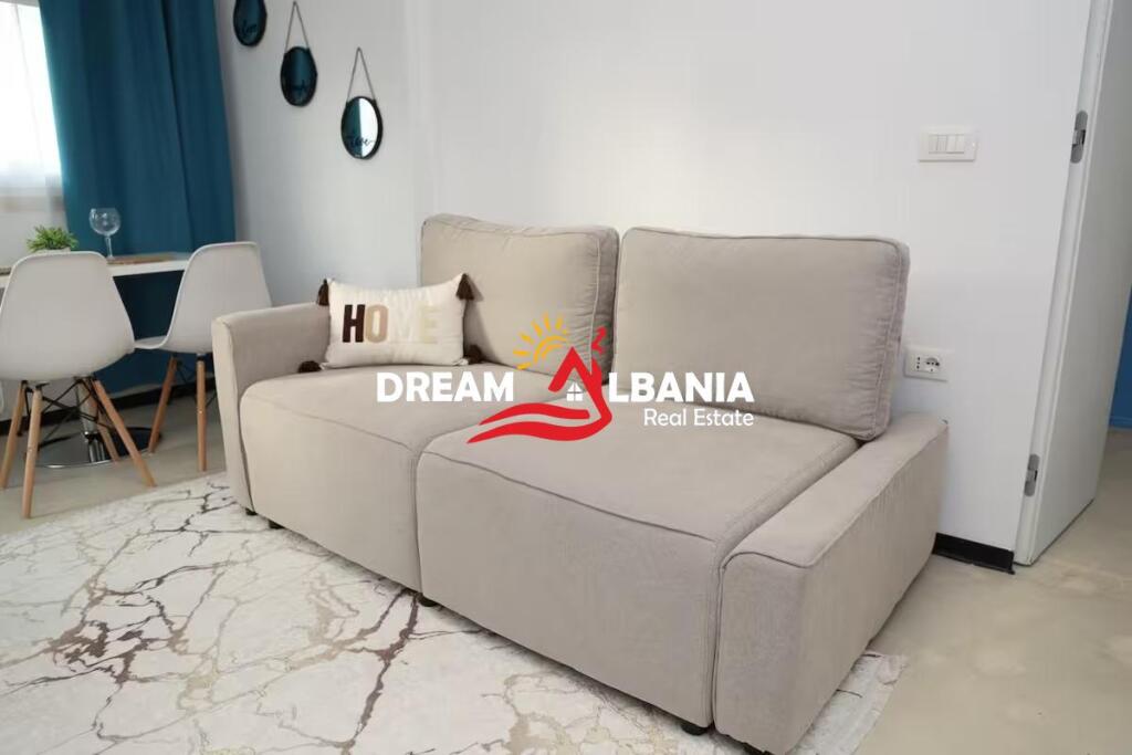 For rent for AirBnb 2 apartments 1+1 and studio on Kavaja street near Square 21 (ID 42111440)