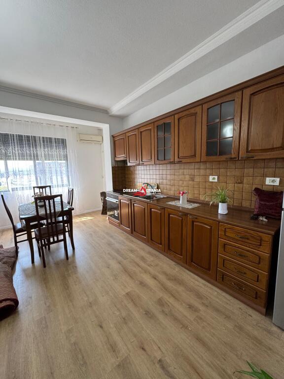 Occasion!! 2+1 apartment for sale at 5 Maji near the “Tirana Jone” School in Tirana (ID EV)