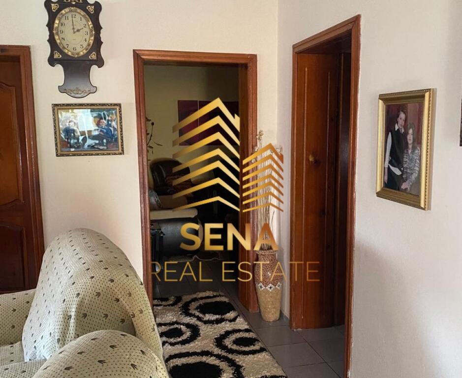 For sale, 3-story villa, Fresk, 36,000,000 Lek