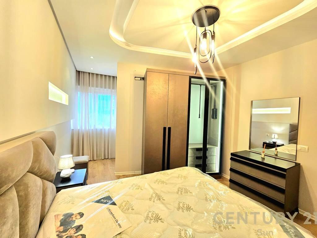 Apartment 2+1+2 for Rent – Panorama Complex, Tirana