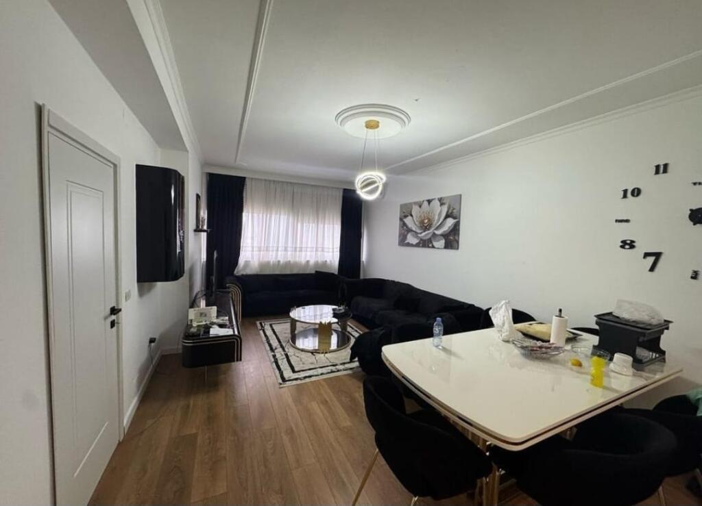 2+1 apartment for sale in Porcelan