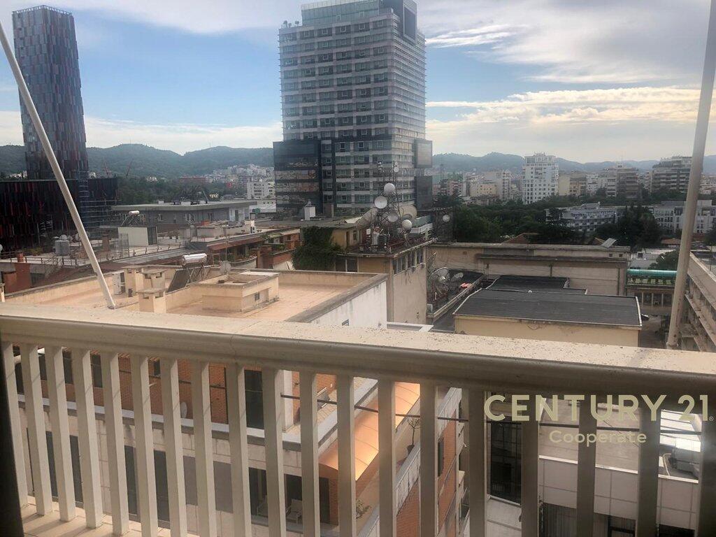 Apartment 2+1+2 for rent near the Artistic High School &amp; RTSH