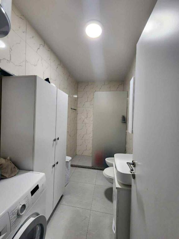 FOR RENT 2+1+PARKING AT GOLDEN PARK AMERICAN 3
