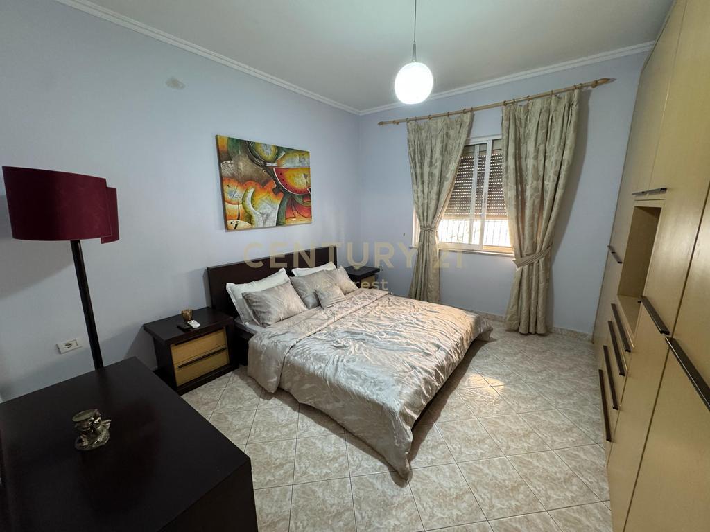 MYSLYM SHYRI, AFFITTIAMO CASA PRIVATA 3+1
