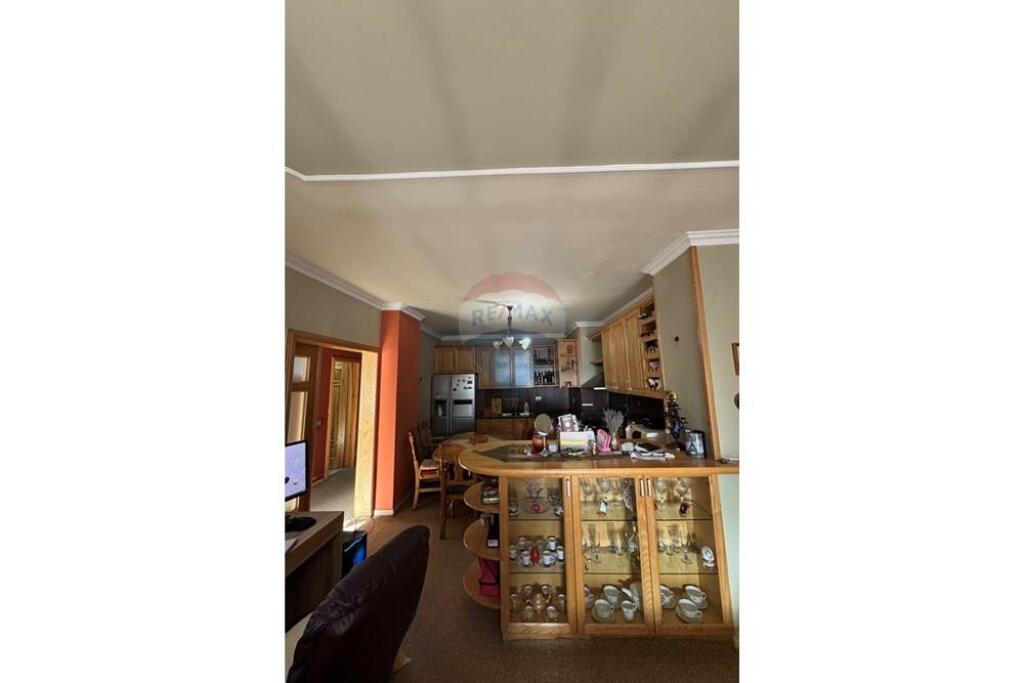 Shitet Apartament 2+1 ne Fresk