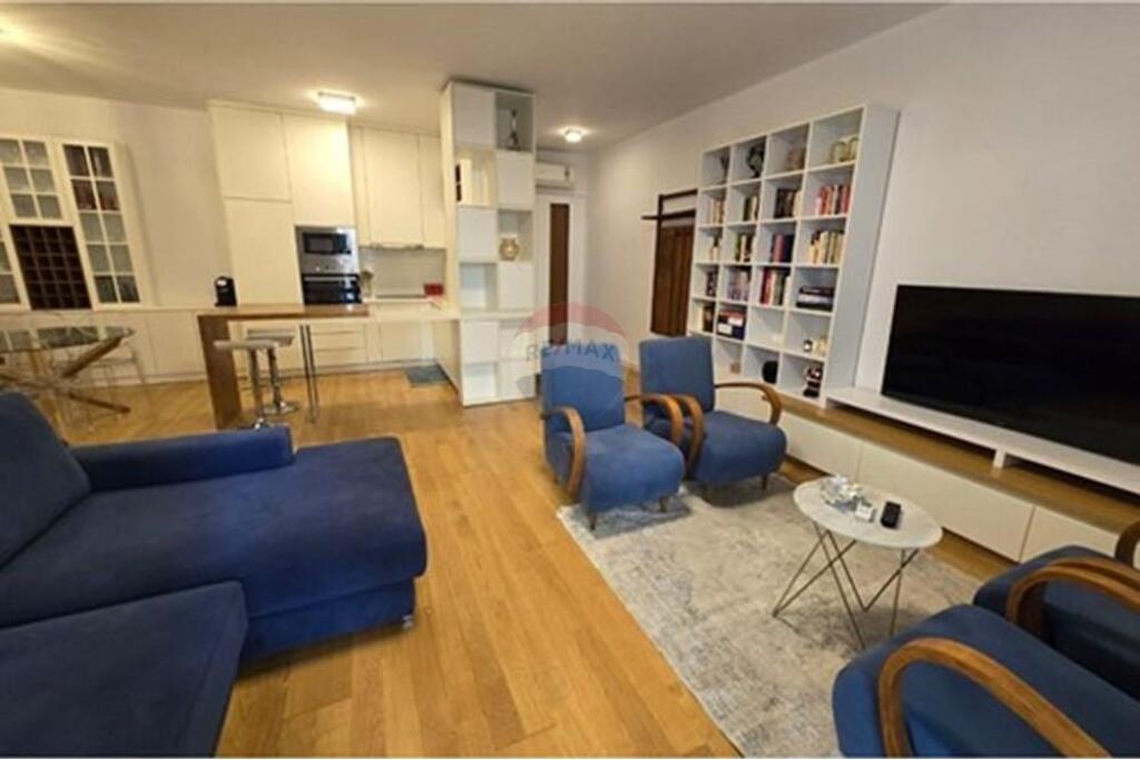 Jepet me qera apartament 2+1 tek Liqeni i Thate !