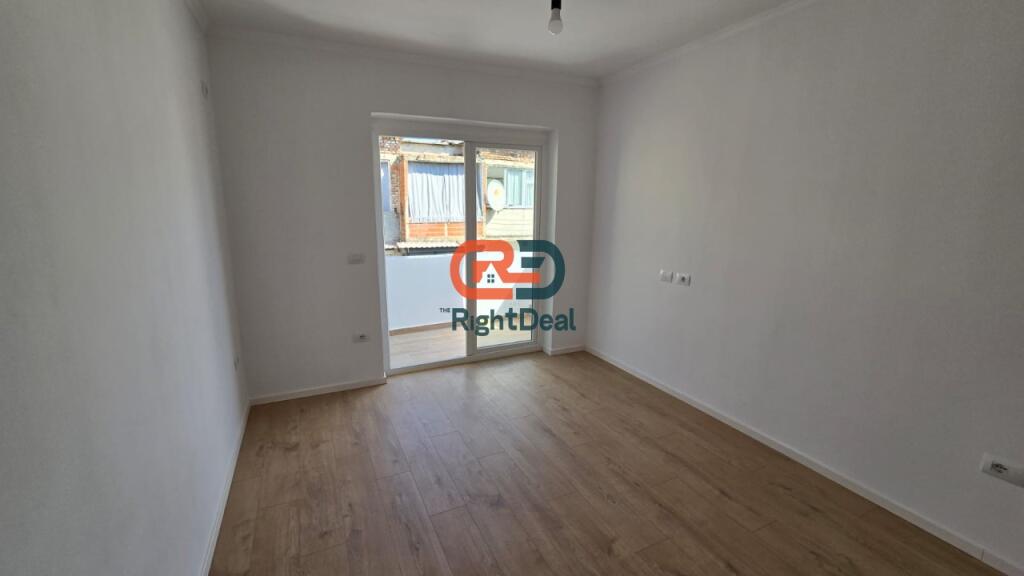 Ne Don Bosko, Shitet Apartament 2+1 E Sapo Investuar !!!