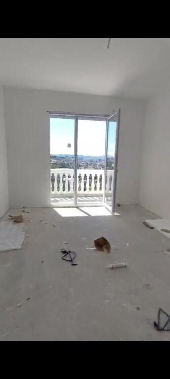 Apartment 2+1 for sale - Ulliri Kamez