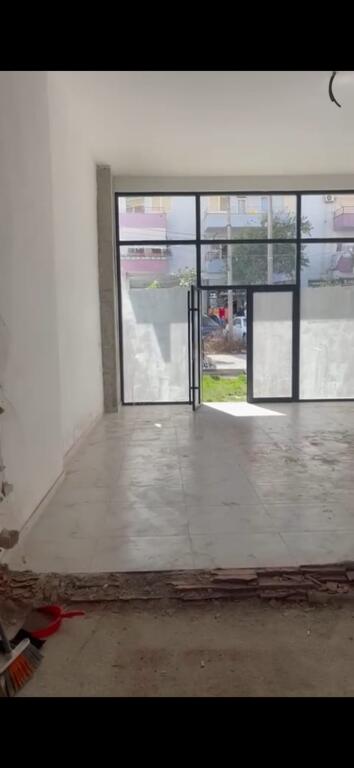 DYQAN ME QERA 68 M2 ASTIR 1.000 EURO