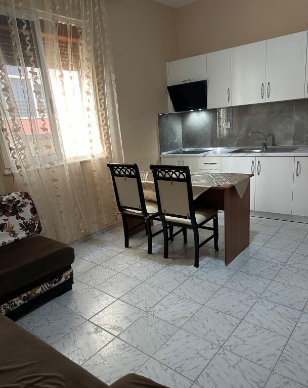 Apartment for rent 1+1 Durres Street