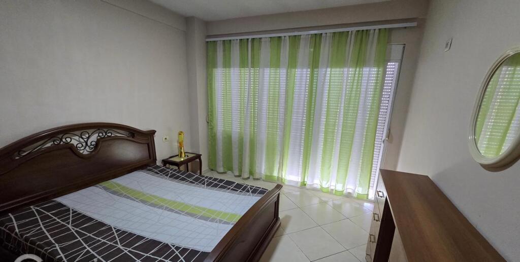 House for rent QSUT