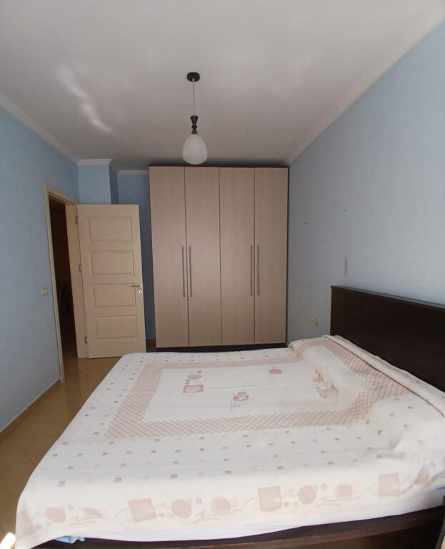 VENDESI APPARTAMENTO 1+1 YZBERISHT 106.000 EURO