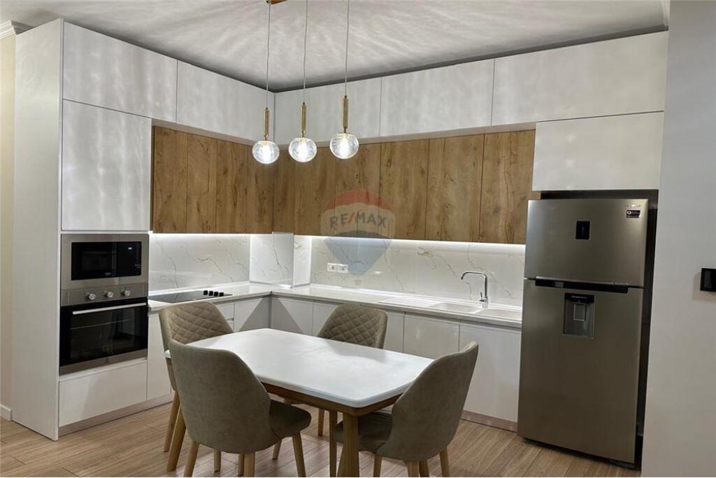 APARTAMENT 2+1 ME QIRA TEK KOMPLEKSI DELIJORGJI