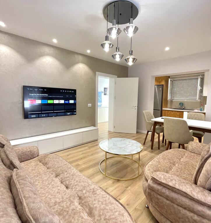 Super private house for rent near the Center (Kavaja street)
