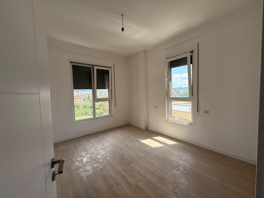 In vendita, appartamento 2+1, Paskuqan, Tirana.