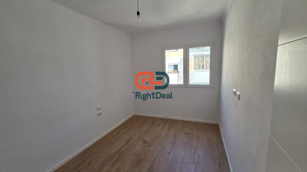 Ne Don Bosko, Shitet Apartament 2+1 E Sapo Investuar !!!