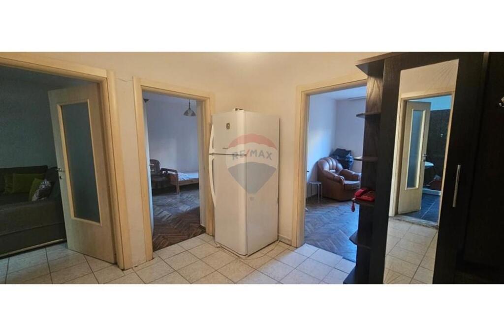 Apartment for Rent near the Ballet School.