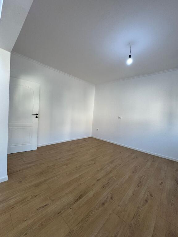 !!Shitet Super i investuar Apartament 2+1+Bllk 122.000Euro Ali Dem Fox News!!
