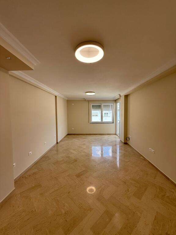 Apartment 2+1 for sale at Komuna e Parisit/Hasan Alla Street