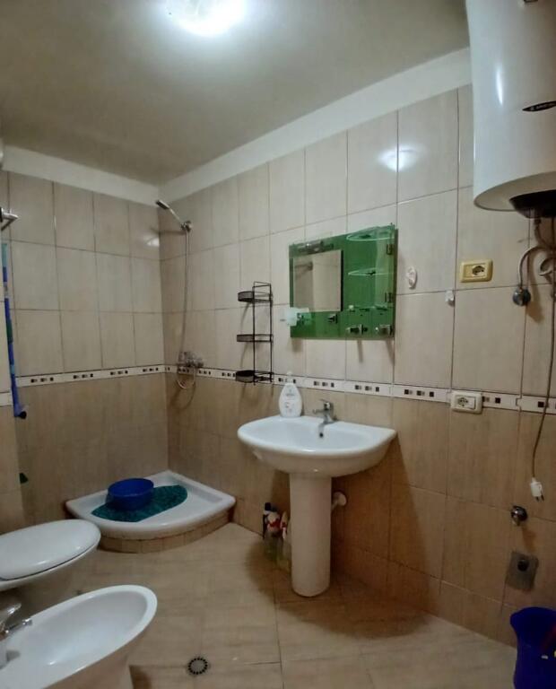VENDESI APPARTAMENTO 1+1 YZBERISHT 106.000 EURO