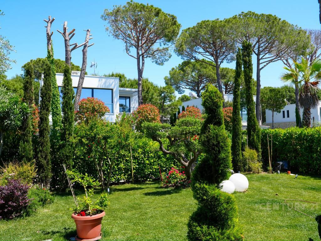 Vendesi Villa di Lusso Individuale – San Pietro Resort