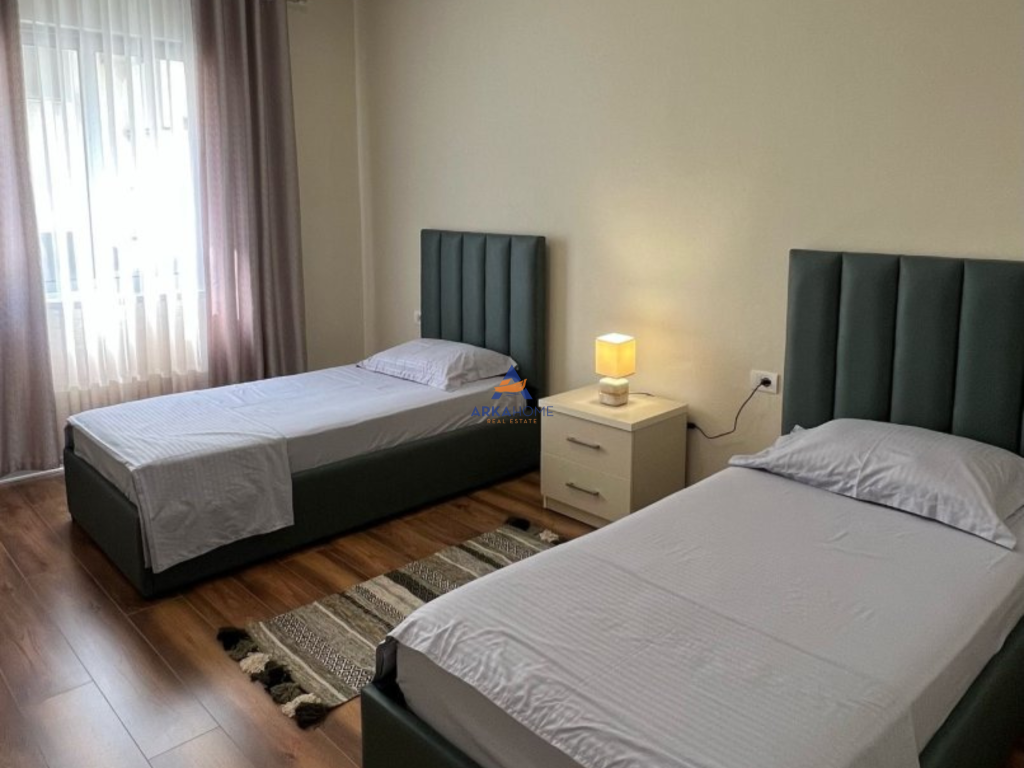 VENDESI APPARTAMENTO 2+1+BALCONE " DURRES " 198.000 EURO