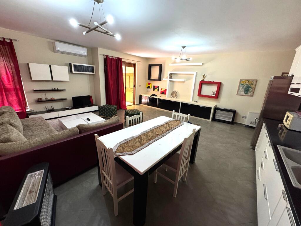 Jepet me Qera Apartmament 2+1_Parku Liqenit📍Lion Park