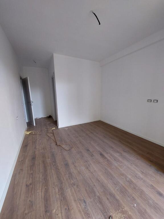 Apartment 2+1+2 for sale on Dritan Hoxha Street!
