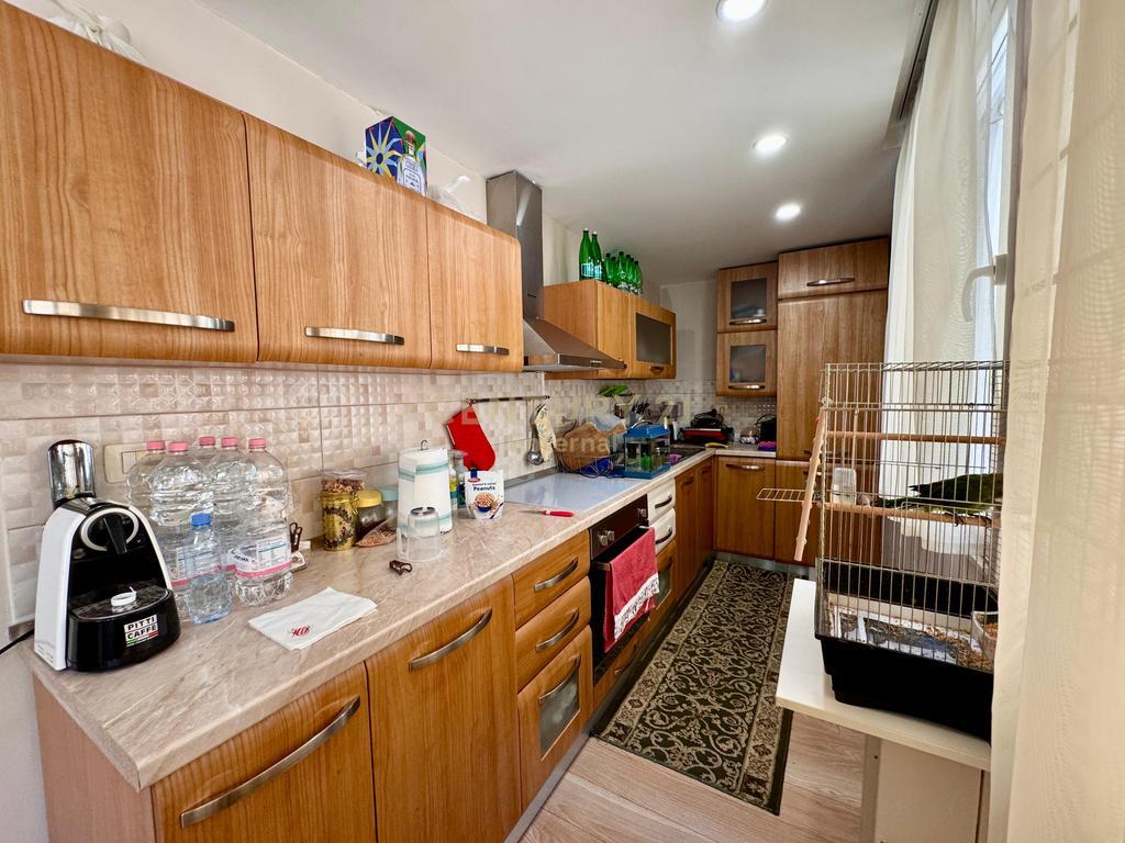 JEPET ME QIRA APARTAMENT 1+1+POST PARKIMI TEK KOMUNA E PARISIT!     Sol120031