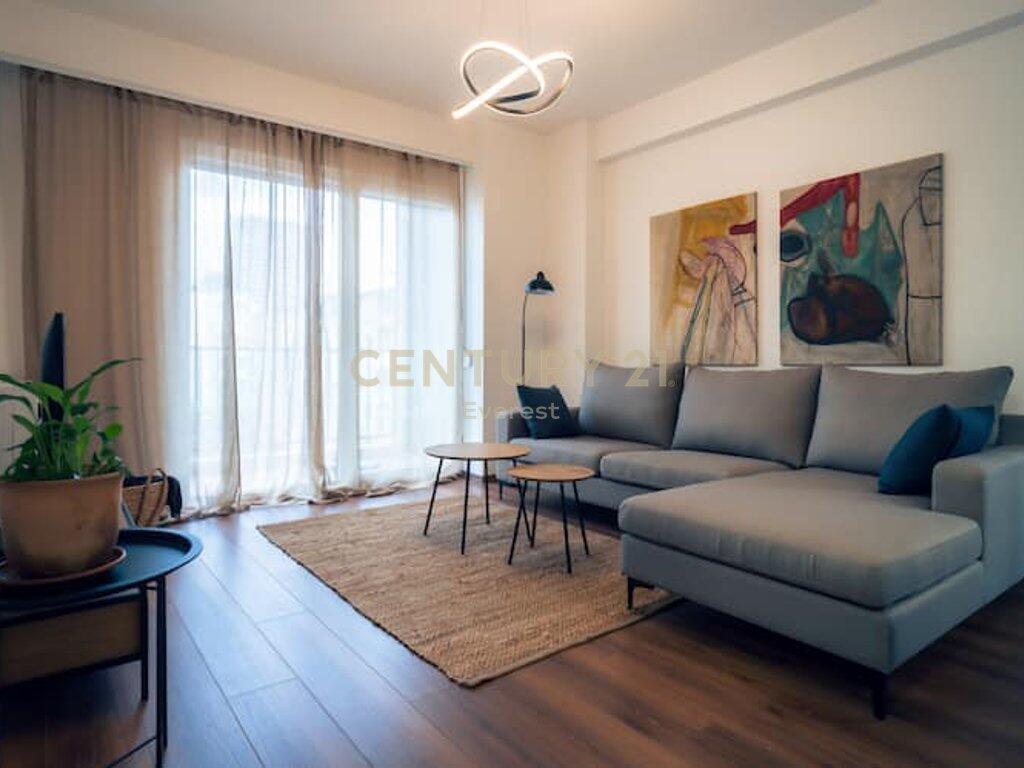 21 DECEMBER, SELLING APARTMENT 1+1