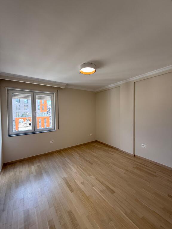 Apartment 2+1 for sale at Komuna e Parisit/Hasan Alla Street