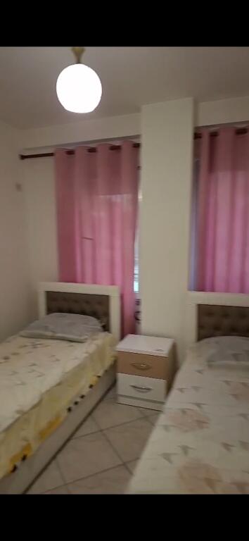 5 Maji Jepet Apartament 2+1 Me Qera