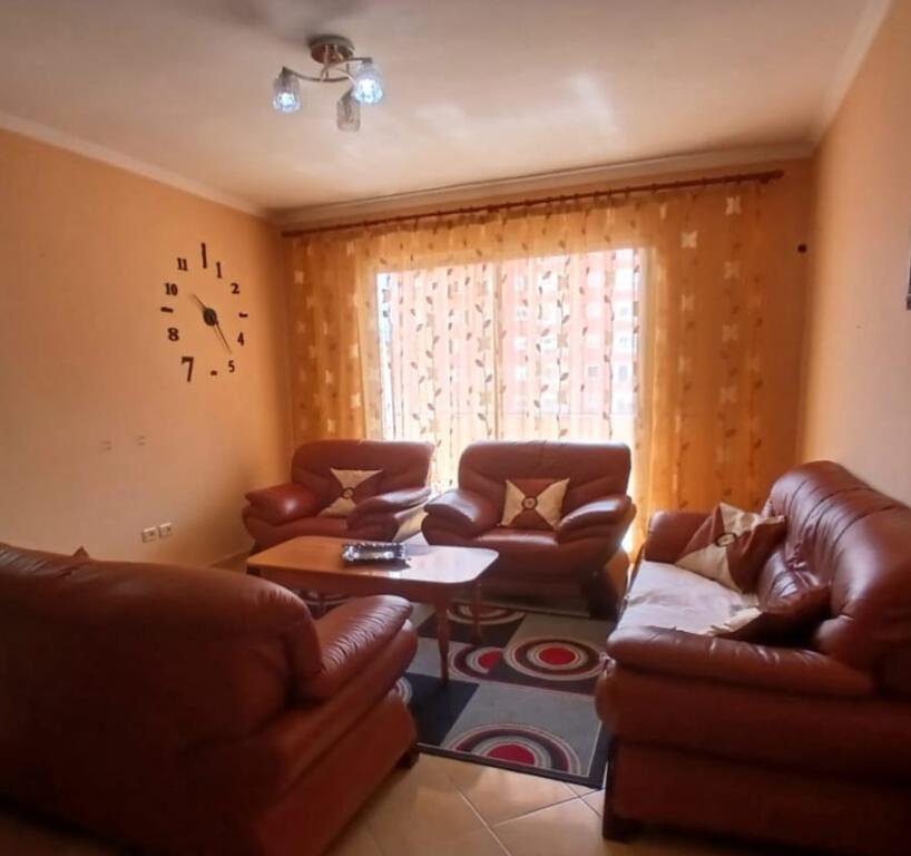 VENDESI APPARTAMENTO 1+1 YZBERISHT 106.000 EURO