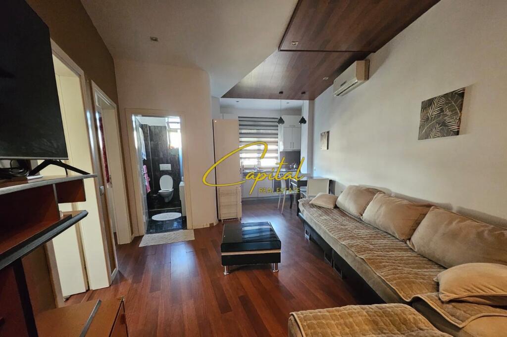 APARTAMENT ME QERA 2+1 STACIONI I TRENIT 600 EURO