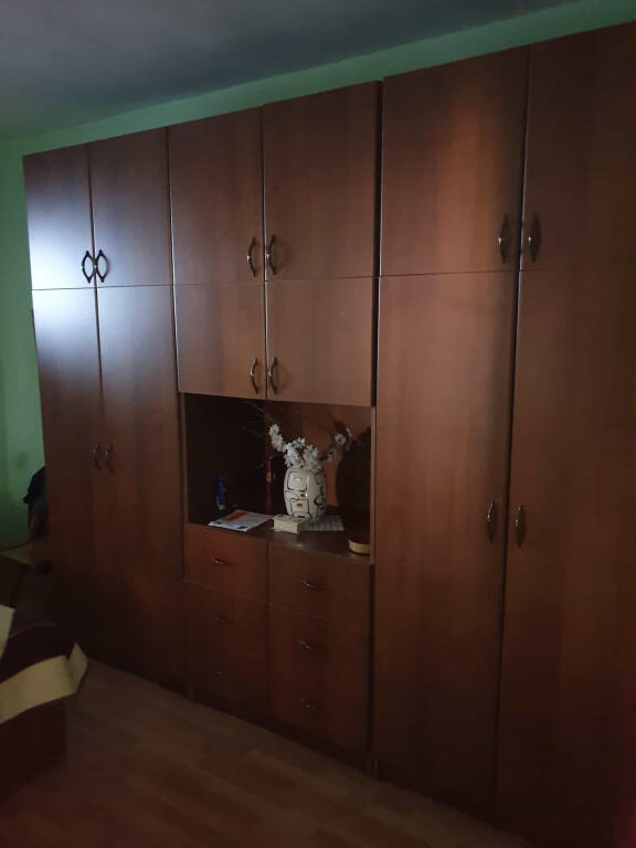 Shtepi Private 1 kateshe 3+1 tek Ish Restorant Durresi (ID BV22469) Tirane