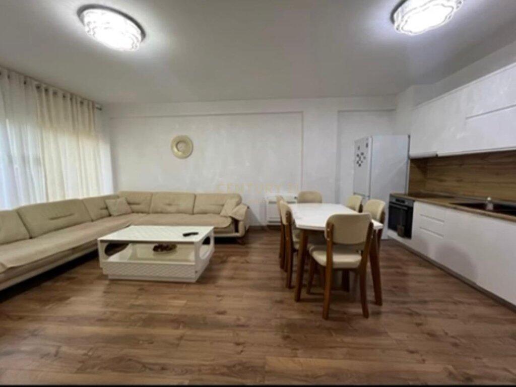 APPARTAMENTO 2+1+ POSTO AUTO IN AFFITTO AL COMPLESSO FRATARI, GIARDINO BOTANICO!!