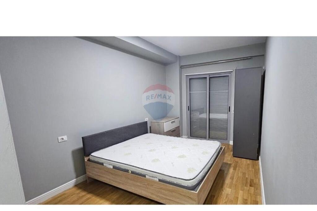 Apartamen 2+1 per qira tek Kopshti Botanik !