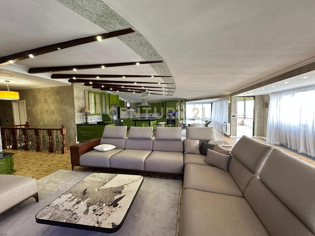 DINAMO COMPLEX, LUXURY PENTHOUSE FOR SALE