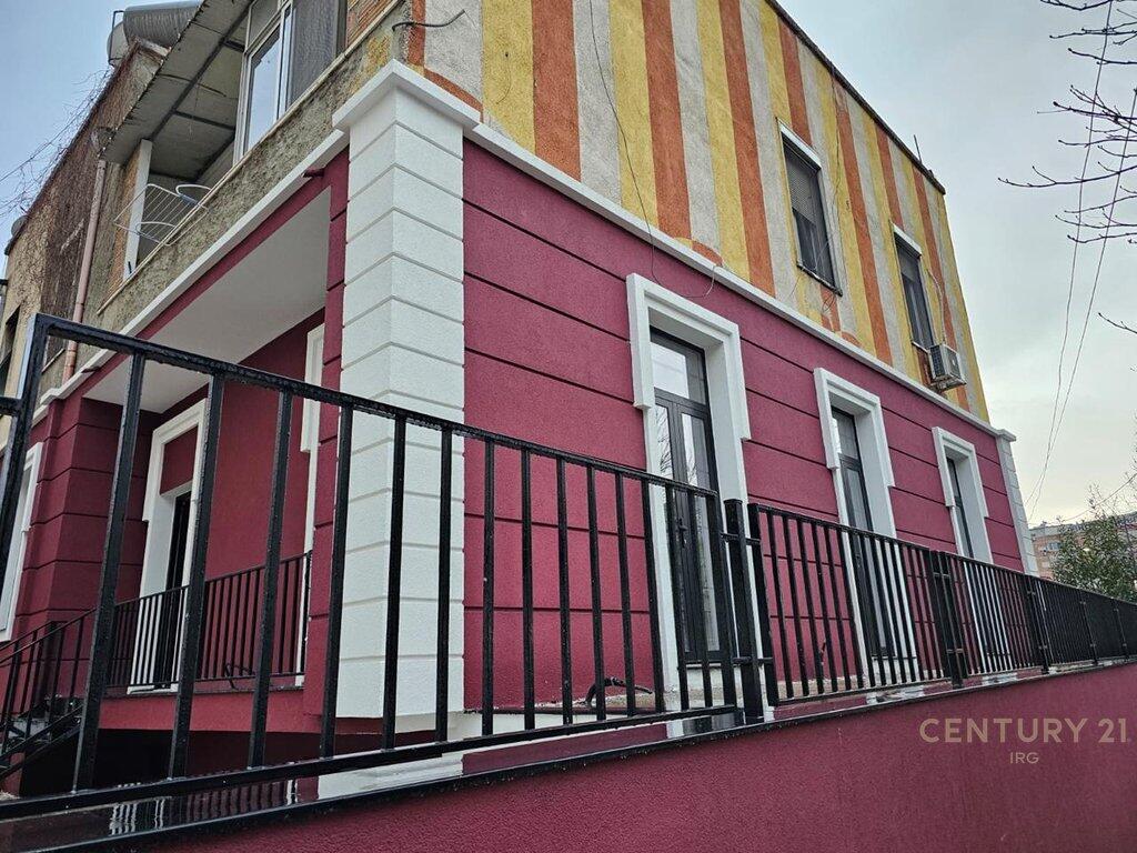Objekt Multifunksional me Qira – 250 m² – Rruga Bardhyl, Tiranë