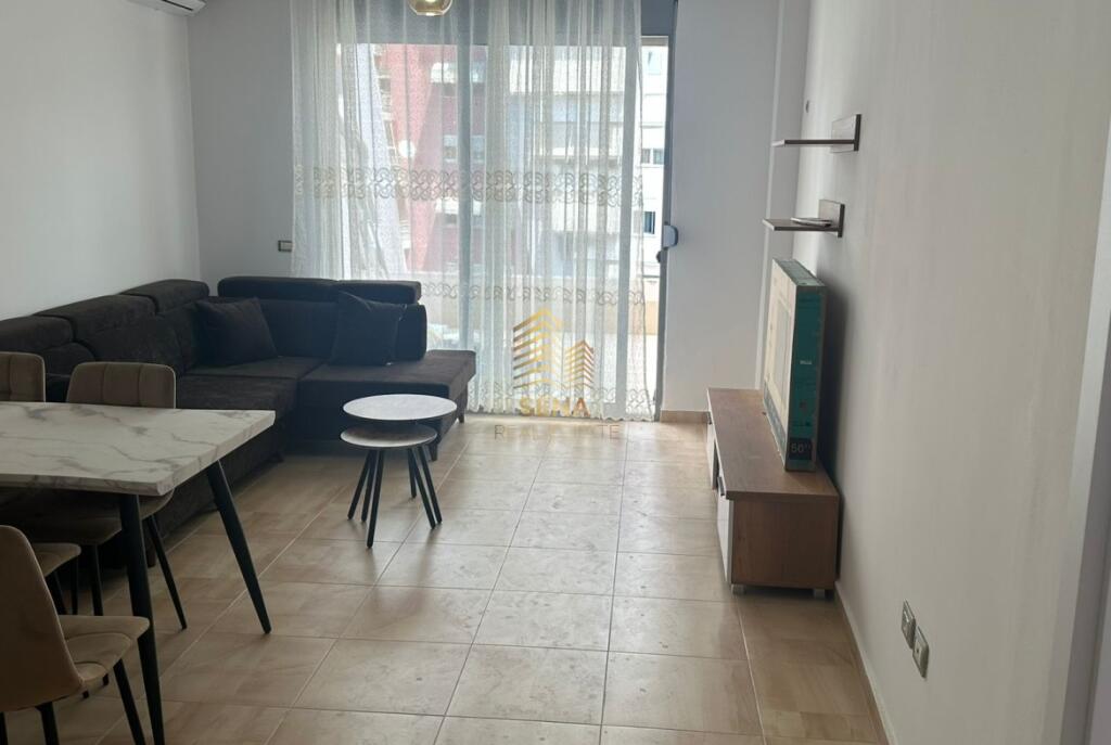 Rent, Apartment 3+1+2, Brryli, 700 Euro/Month