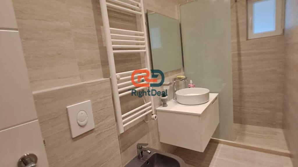 Tek Rruga E Bogdaneve, Jepet Me Qira Apartament 1+1, Totalisht I Mobiluar !