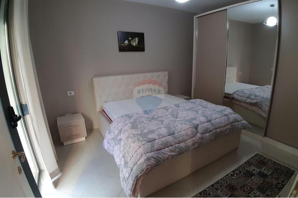 APARTMENT (1+1) FOR RENT ARTIFICIAL LAKE