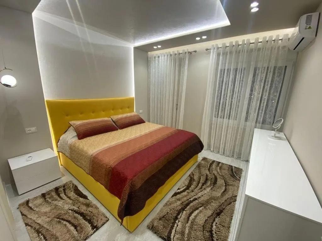 For rent apartment with fantastic view 2+1+2+Garage at Vila e Zogut