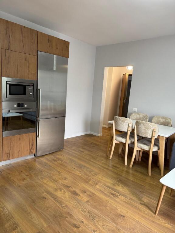 5 Maji Jepet Apartament 1+1 Me Qera
