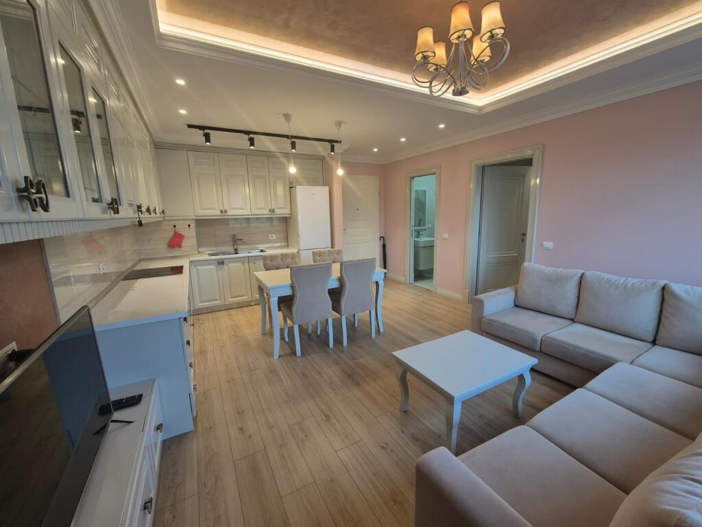 🏡 Apartament 1+1 me Qira – Rruga Frosina Plaku