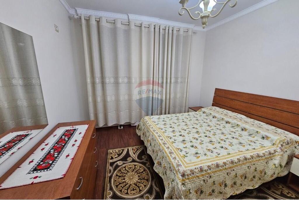 Jepet me Qira Apartament 3+1+2