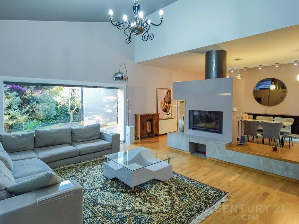 🏡 Luxurious Villa for Rent in Long Hill – One of the Most Exclusive Residences!