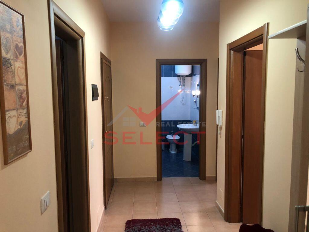 Super apartament 2+1 me qira tek Rruga e Elbasanit!