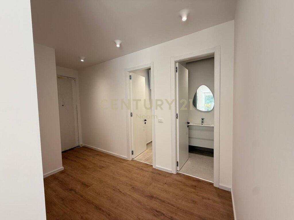 Modern 3-Bedroom + 2-Bathroom Apartment for Rent in one of the Most Prestigious Complexes at Liqeni i Thatë – Rezidenca Forest
