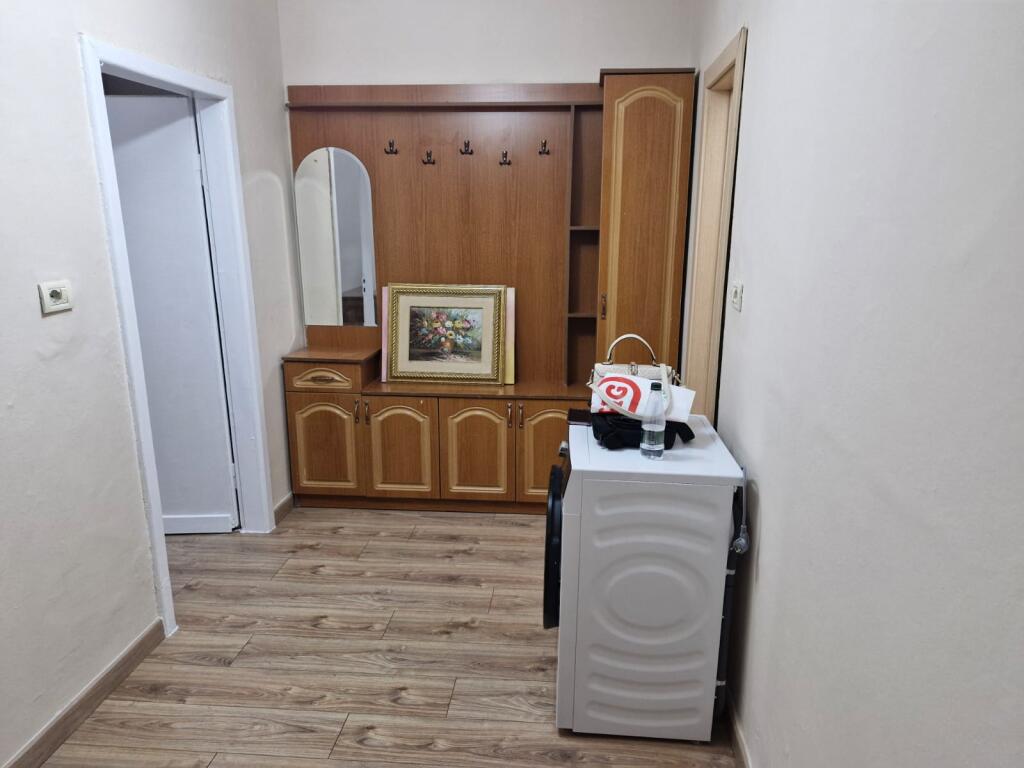 🏡 Appartamento 1+1 in Affitto – Irfan Tomini, vicino a Big Market